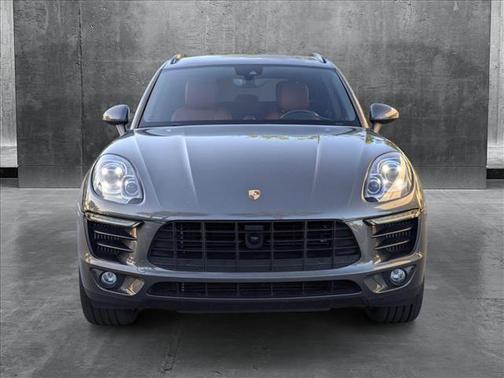 2018 Porsche Macan Base
