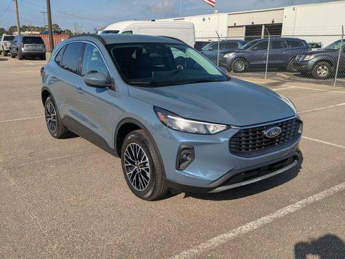 2026 Ford Escape PHEV Base