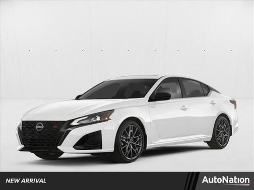 2023 Nissan Altima SR FWD