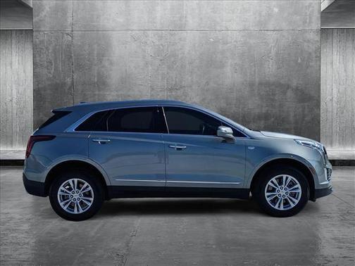 2024 Cadillac XT5 Luxury