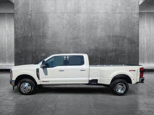 2025 Ford F-350 Lariat