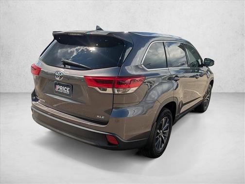 Predawn Gray Mica 2019 Toyota Highlander XLE