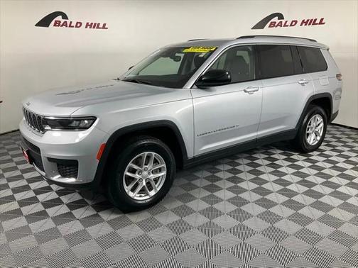 2023 Jeep Grand Cherokee L Laredo 4x4