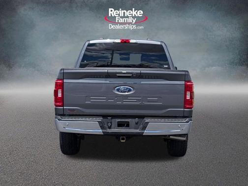 CARBONIZED GRAY METALLIC 2022 Ford F-150 XLT