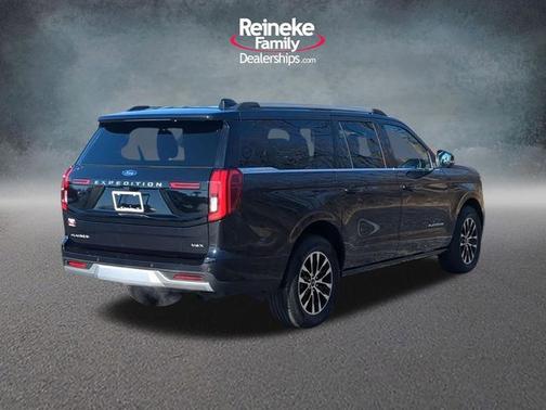 AGATE BLACK METALLIC 2025 Ford Expedition PLATINUM