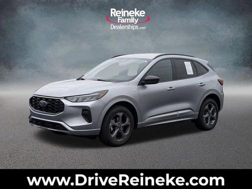 ICONIC SILVER METALLIC 2023 Ford Escape ST-LINE