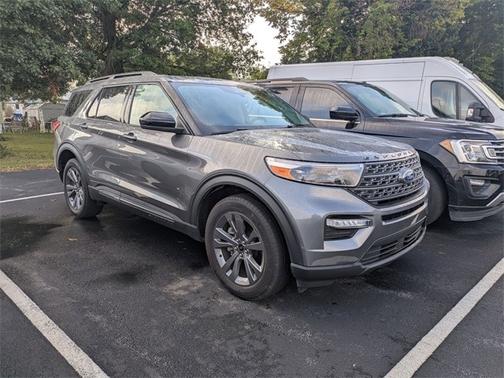 2023 Ford Explorer XLT