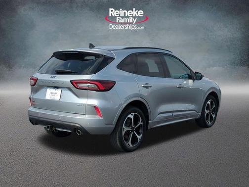 ICONIC SILVER METALLIC 2023 Ford Escape ST-LINE SELECT