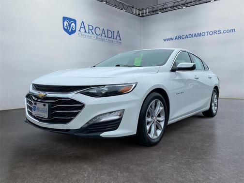 2022 Chevrolet Malibu FWD LT