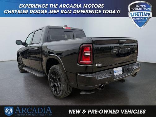 Diamond Black Crystal Pearlcoat 2027 RAM 1500 Laramie
