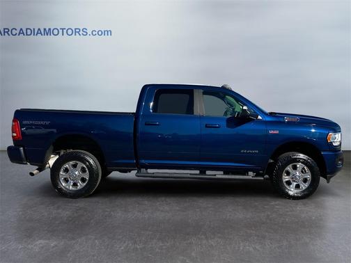 2020 RAM 2500 Big Horn Crew Cab 4X4 6'4' Box