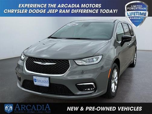 2025 Chrysler Pacifica L