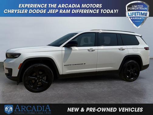 Bright White Clearcoat 2023 Jeep Grand Cherokee L Altitude