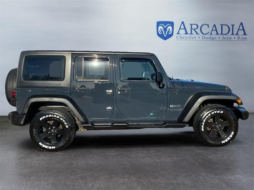 2017 Jeep Wrangler Unlimited Sport RHD