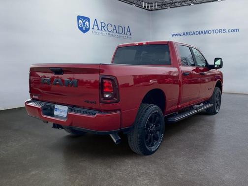 Molten Red Pearlcoat 2026 RAM 2500 Big Horn Crew Cab 4x4 6'4' Box