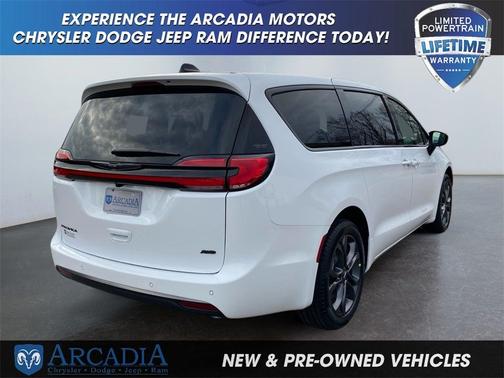 2026 Chrysler Pacifica L