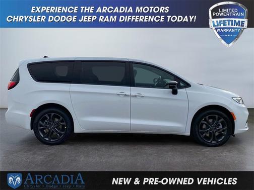 2026 Chrysler Pacifica L