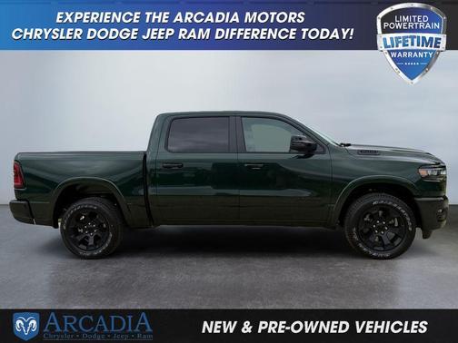 Serrano Green Metallic 2026 RAM 1500 Big Horn/Lone Star