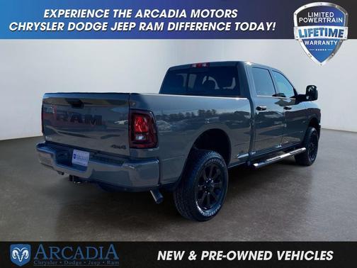 2026 RAM 2500 Black Express Crew Cab 4x4 6'4' Box