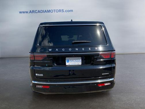 Diamond Black Crystal Pearlcoat 2024 Jeep Wagoneer L Series II 4x4