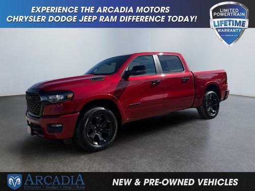Molten Red Pearlcoat 2027 RAM 1500 Big Horn/Lone Star