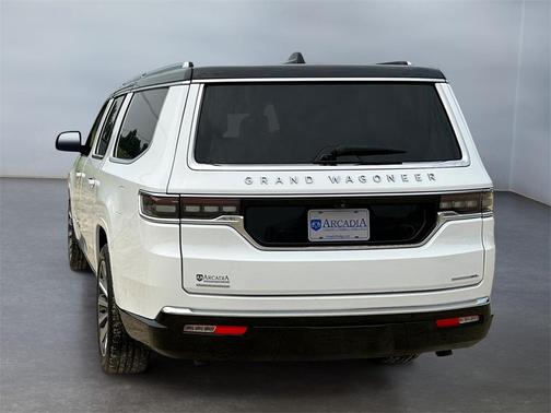 2023 Jeep Grand Wagoneer L Series II 4x4