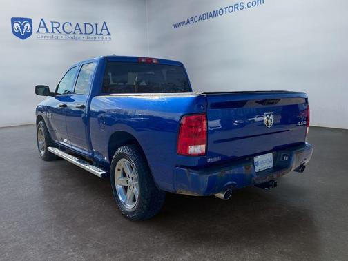 Blue Streak Pearlcoat 2017 RAM 1500 Express