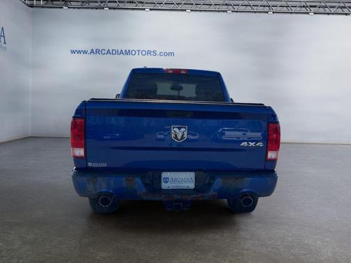 Blue Streak Pearlcoat 2017 RAM 1500 Express