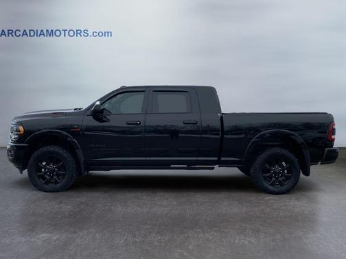 2022 RAM 3500 Limited Mega Cab 4x4 6'4' Box