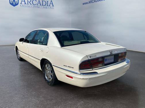 Diamond White 2004 Buick Park Avenue Base