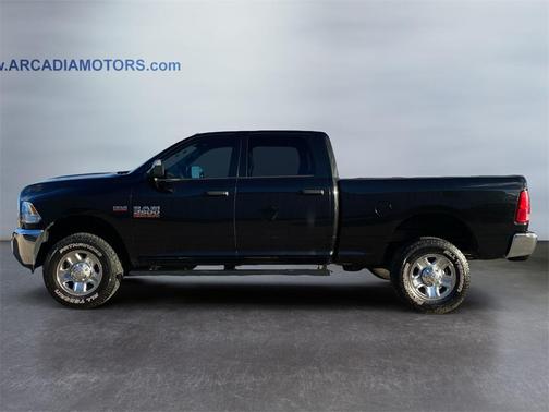 2018 RAM 2500 Tradesman Crew Cab 4x4 6'4' Box