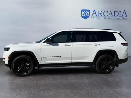 Bright White Clearcoat 2024 Jeep Grand Cherokee L Altitude