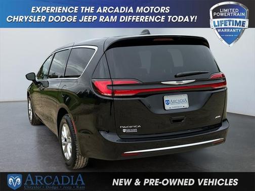 2025 Chrysler Pacifica L