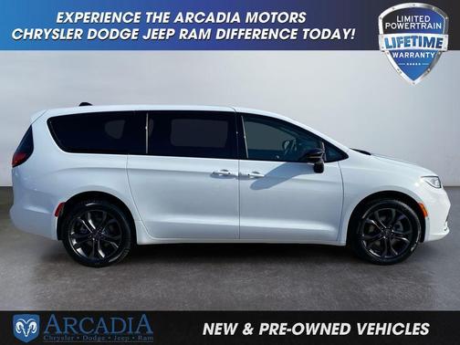 2026 Chrysler Pacifica L