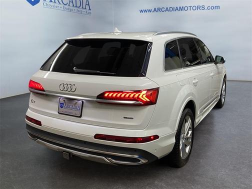 2021 Audi Q7 55 Premium