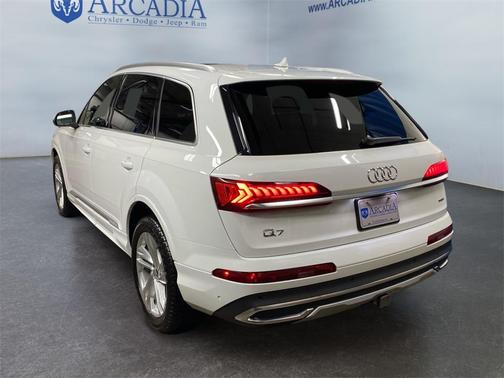 2021 Audi Q7 55 Premium