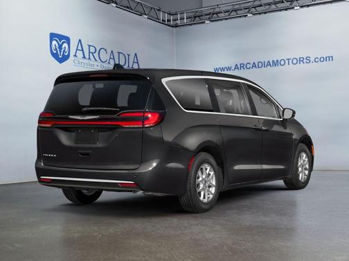 2026 Chrysler Pacifica L