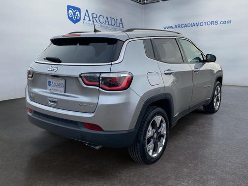 Billet Silver Metallic Clearcoat 2018 Jeep Compass Limited