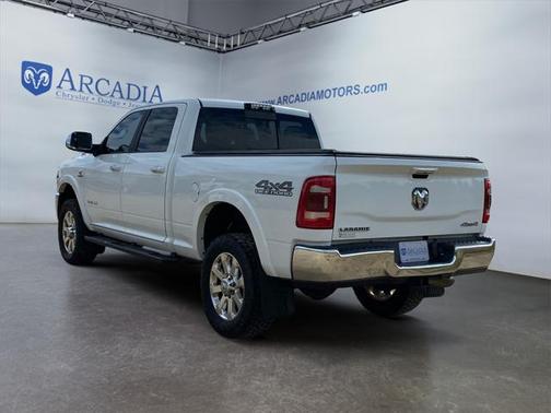 2020 RAM 2500 Laramie Crew Cab 4X4 6'4' Box