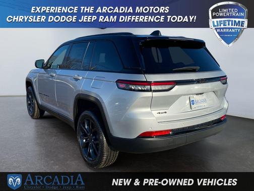 Silver Zynith 2025 Jeep Grand Cherokee Limited