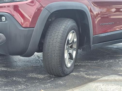 2019 Jeep Cherokee Trailhawk Elite