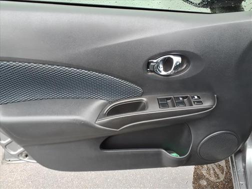 2016 Nissan Versa Note SV