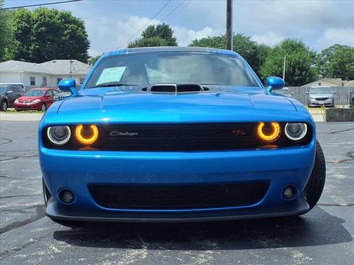 2018 Dodge Challenger 392 Hemi Scat Pack Shaker