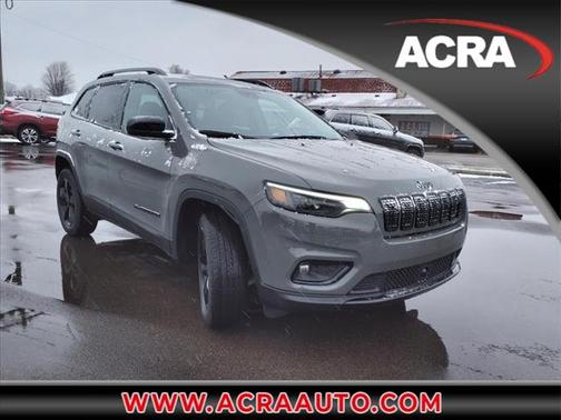 2023 Jeep Cherokee Altitude Lux