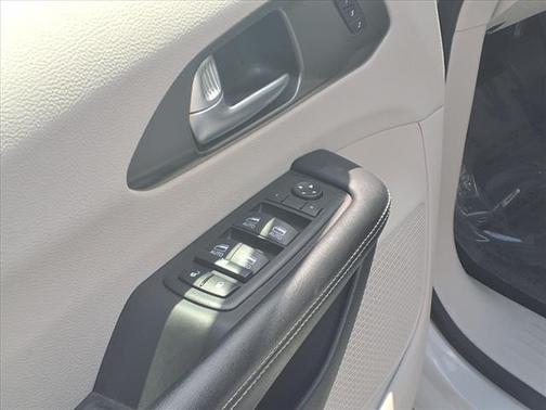 2020 Chrysler Pacifica Touring-L Plus