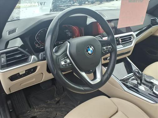 2019 BMW 330 i xDrive