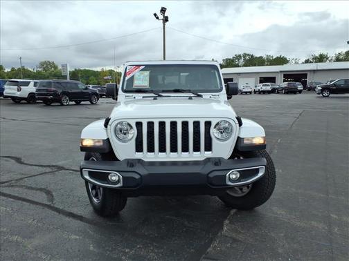 2023 Jeep Gladiator Overland