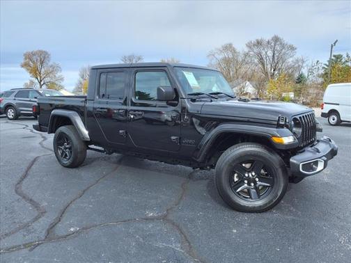 2021 Jeep Gladiator Sport