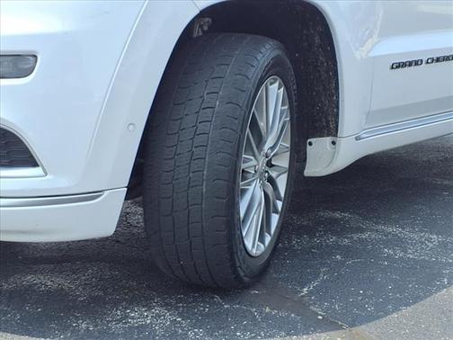 2018 Jeep Grand Cherokee Summit