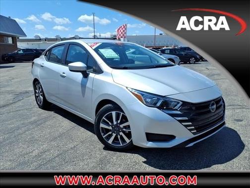 Brilliant Silver Metallic 2023 Nissan Versa 1.6 SV
